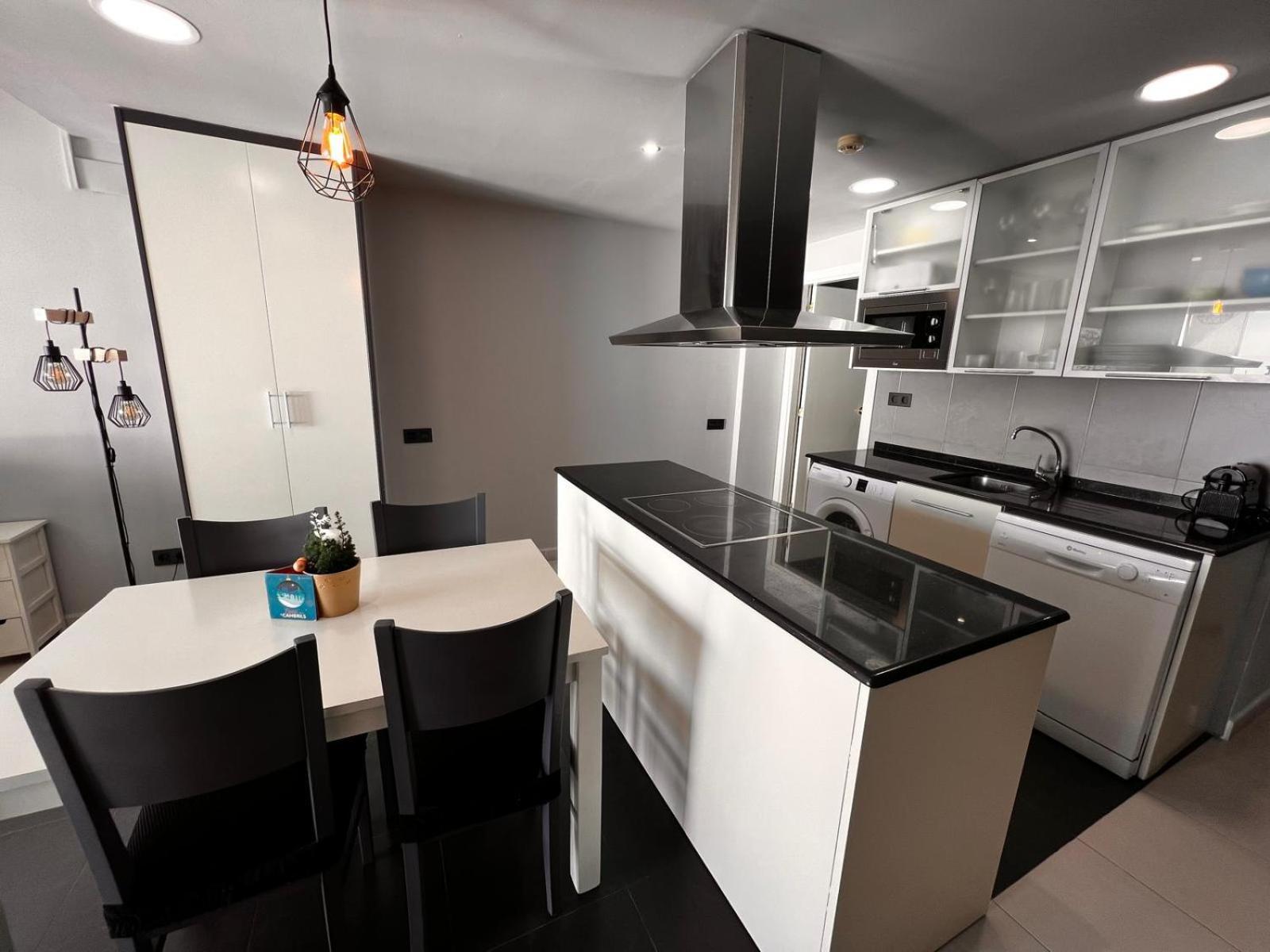 Apartaments Voramar กัมบริลส์ ภายนอก รูปภาพ