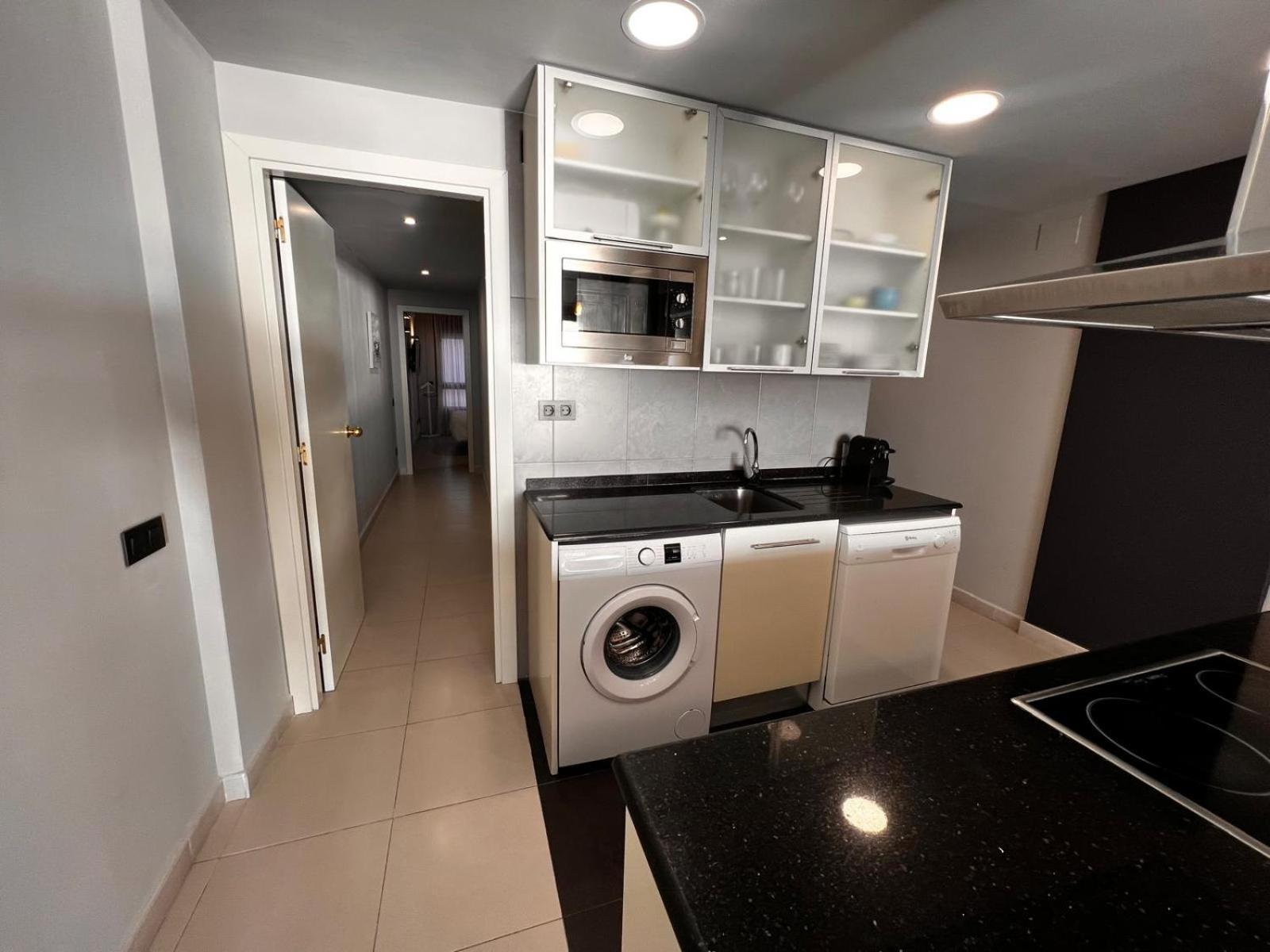 Apartaments Voramar กัมบริลส์ ภายนอก รูปภาพ