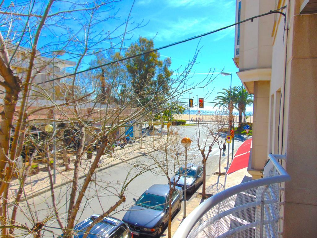 Apartaments Voramar กัมบริลส์ ภายนอก รูปภาพ