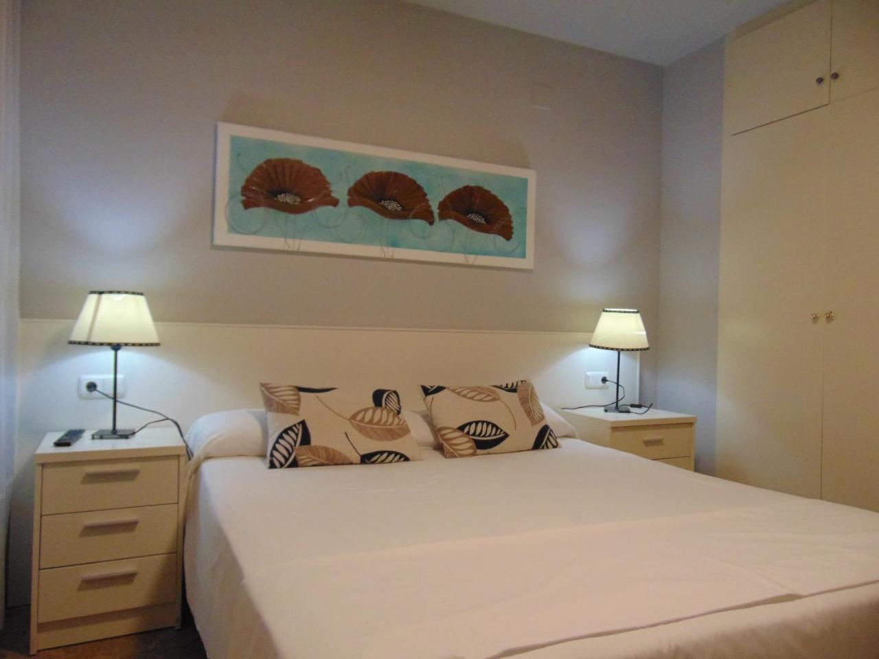 Apartaments Voramar กัมบริลส์ ภายนอก รูปภาพ
